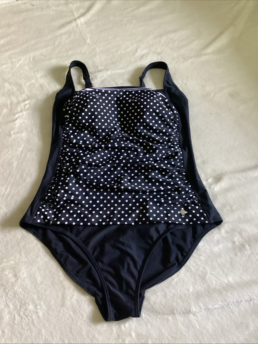 LASCANA Polka Dot One-Piece Swimsuit with Supportive Shape/Black.